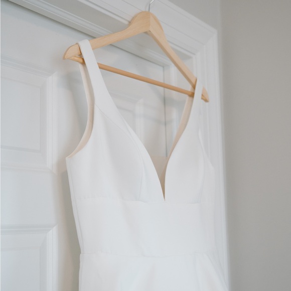 Justin Alexander Freeland Wedding Dress - Picture 11 of 11